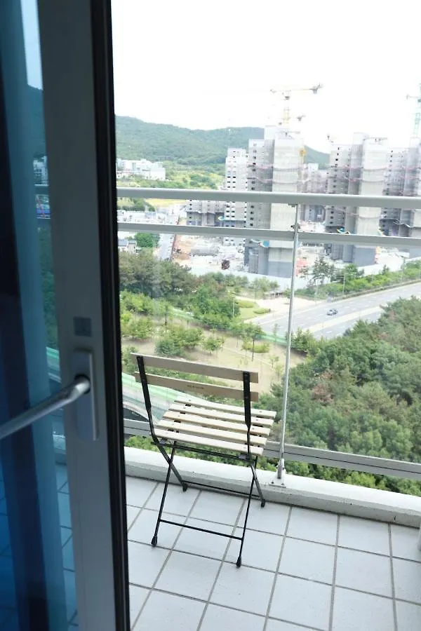Apartment Shine Residence Incheon