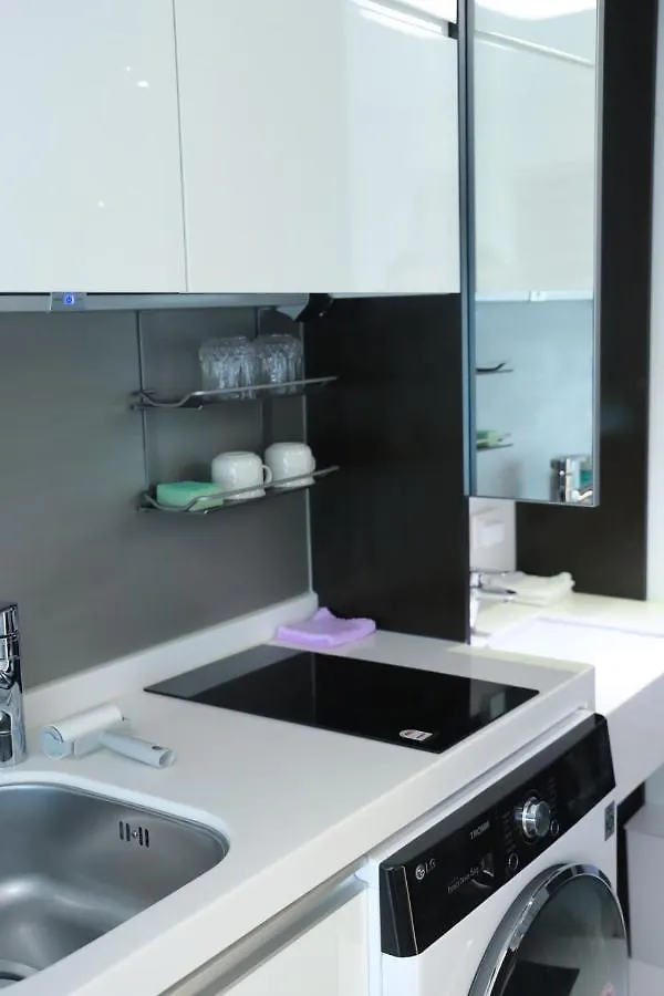 Shine Residence Incheon Apartemen