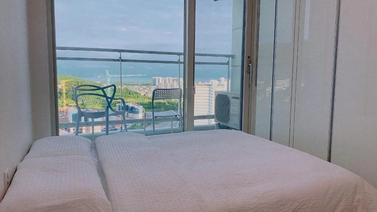 Shine Residence Incheon 0*,